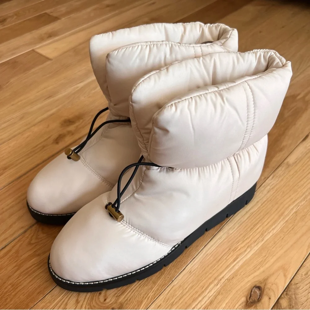NEW J. Crew Elsa Puffer Boots with‎ Primaloft In Dusty Ivory Winter Bungee Sz 8